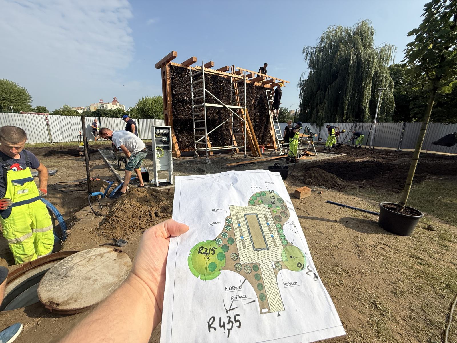 Budowa tężni — projekt zagospodarowania i prace przy przyłączu wody